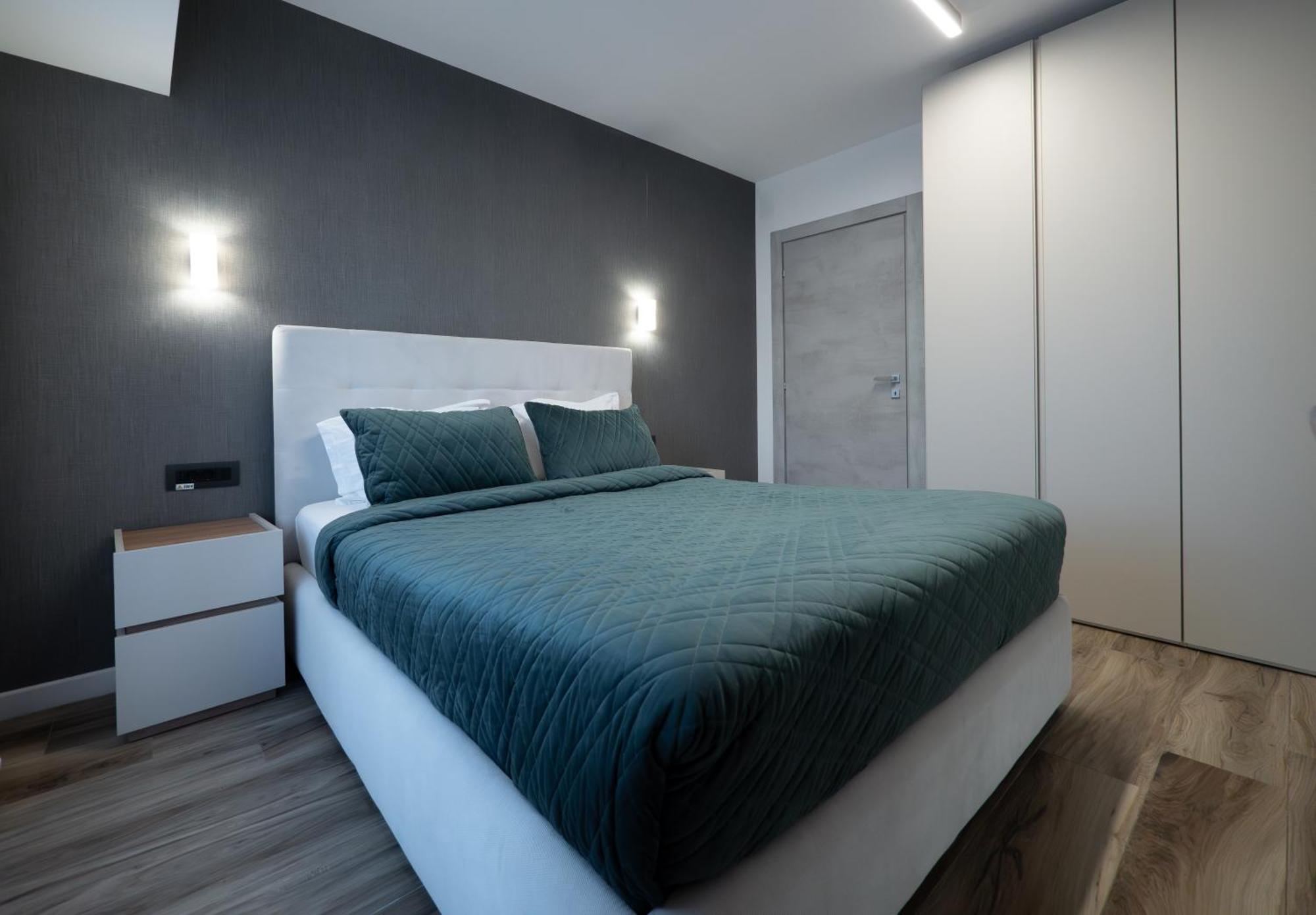 Novos Luxury Suites Бухарест Экстерьер фото